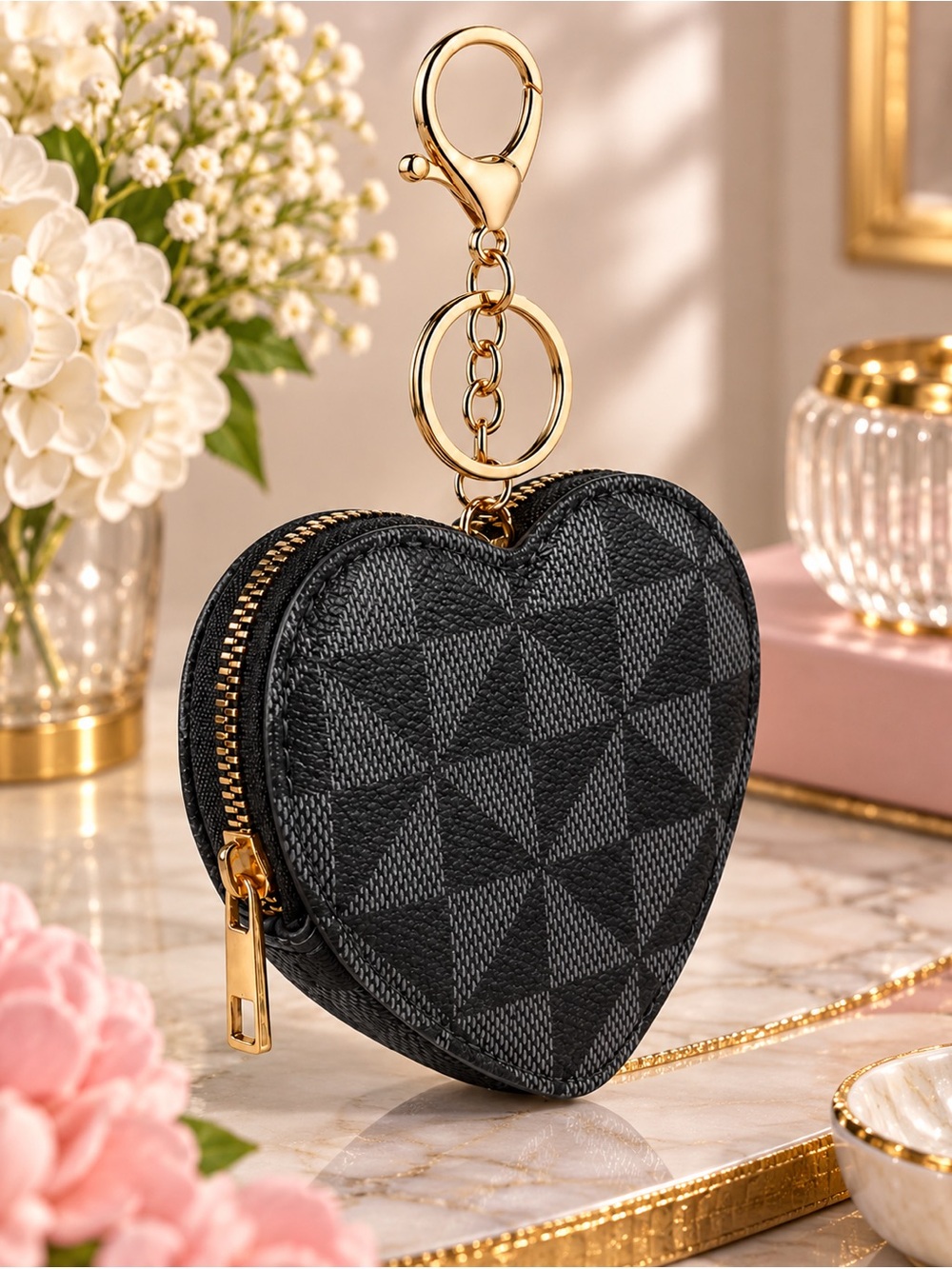🖤 NWT Geometric Print Heart Coin Purse Keychain Bag Charm – Black & Grey